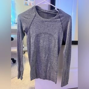 LULULEMON SWIFTLY TEE LONG SLEEVE GREY SIZE 2